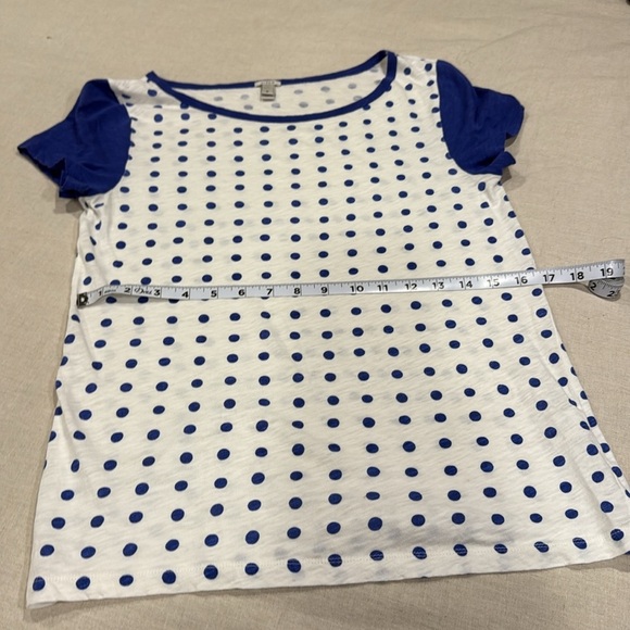 J. Crew Blue and White Polk-a-Dot Short Sleeve Tee size M - Picture 3 of 6